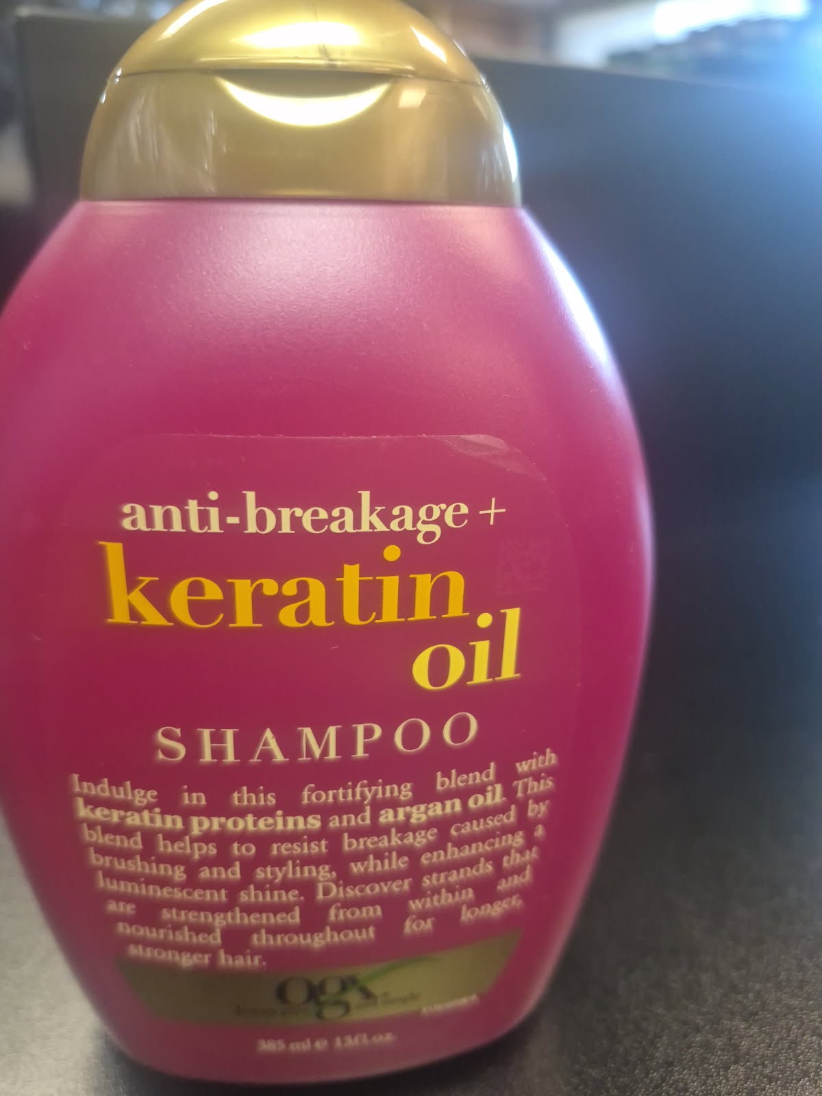 OGX ANTI-BREAKAGE KERATIN OIL SHAMPOO 13OZ